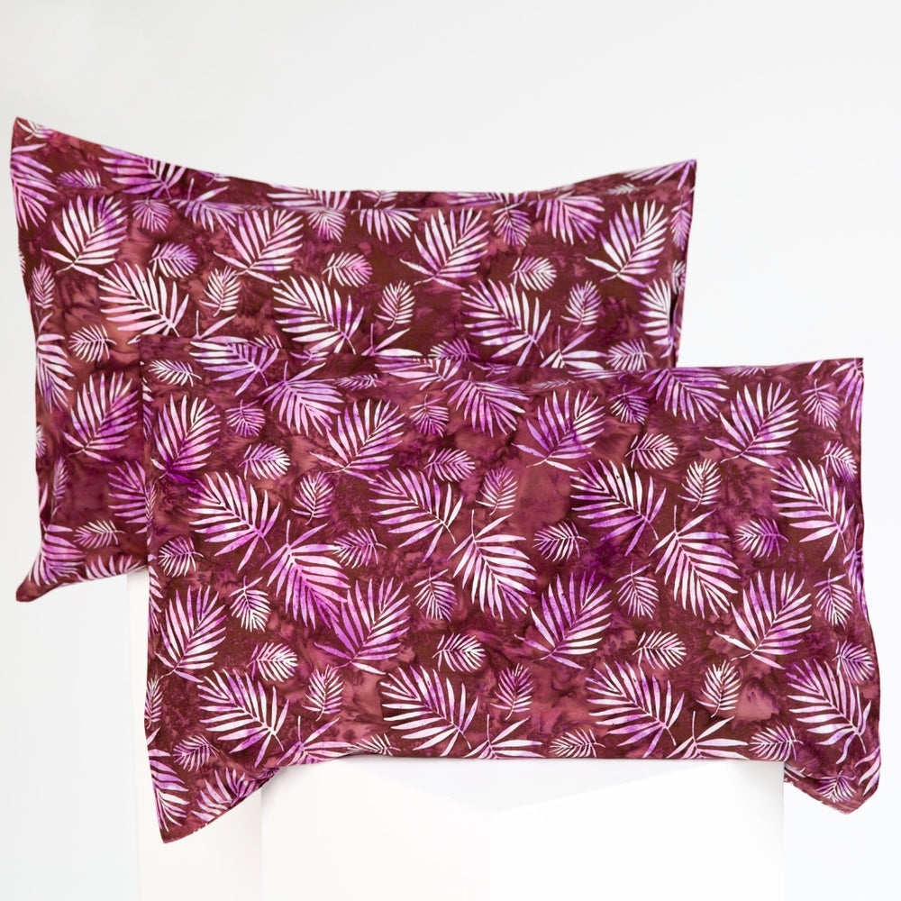 Bay of Palms Pillowcase Set