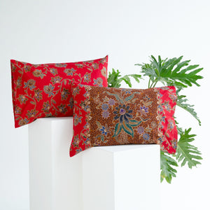 Crimson Lotus Pillowcase Set