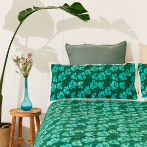 Hawaii Island Duvet Cover and Pillowcase Set