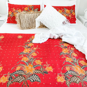 Red Moon Duvet Cover and Pillowcase Set