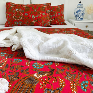 Red Peacock Duvet Cover and Pillowcase Set