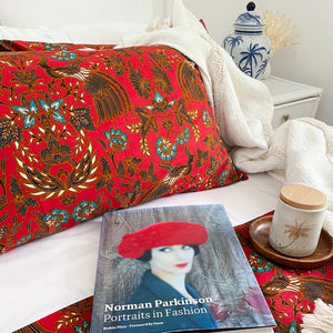Red Peacock Duvet Cover and Pillowcase Set