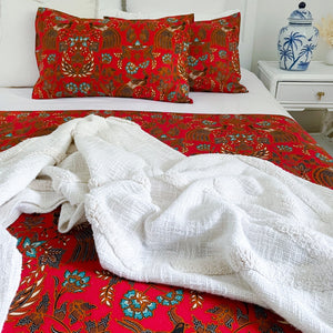 Red Peacock Duvet Cover and Pillowcase Set