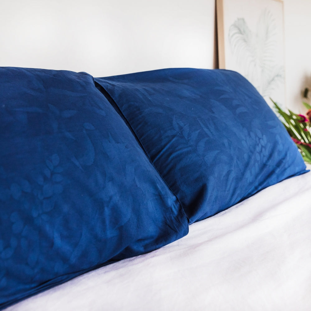 Water Sapphire Pillowcase Set